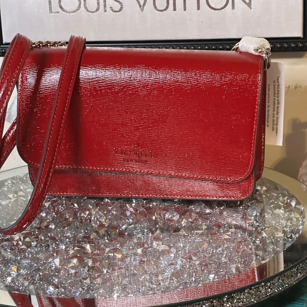 NWT Kate Spade New York Madison Willow Mini Flap Crossbody. Retail $299.00 - Picture 3 of 5